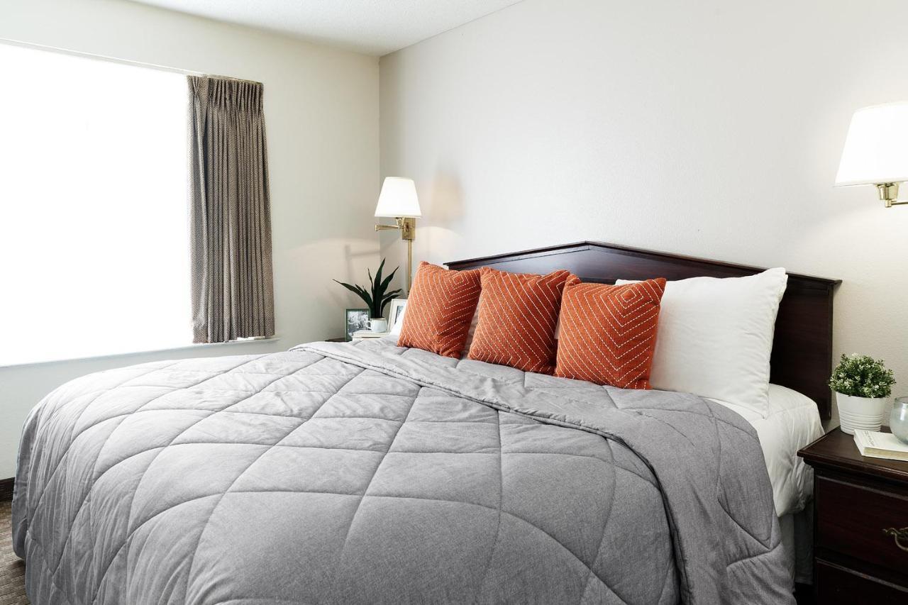 Intown Suites Extended Stay Greensboro Nc - Lanada Eksteriør bilde