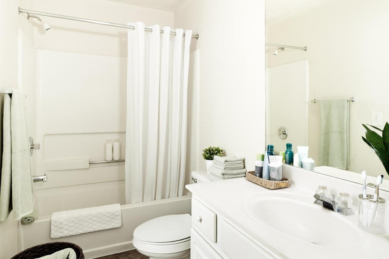 Intown Suites Extended Stay Greensboro Nc - Lanada Eksteriør bilde