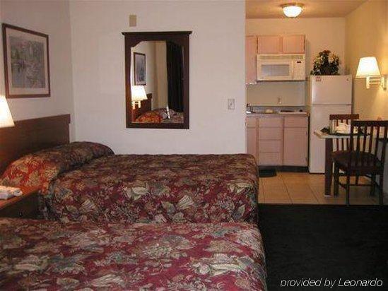 Intown Suites Extended Stay Greensboro Nc - Lanada Rom bilde